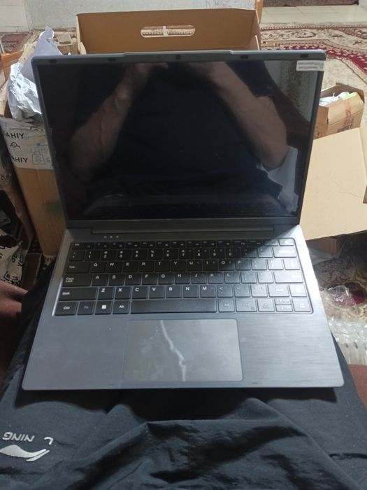 Ноутбук 14 экран 500гб 16G игровой