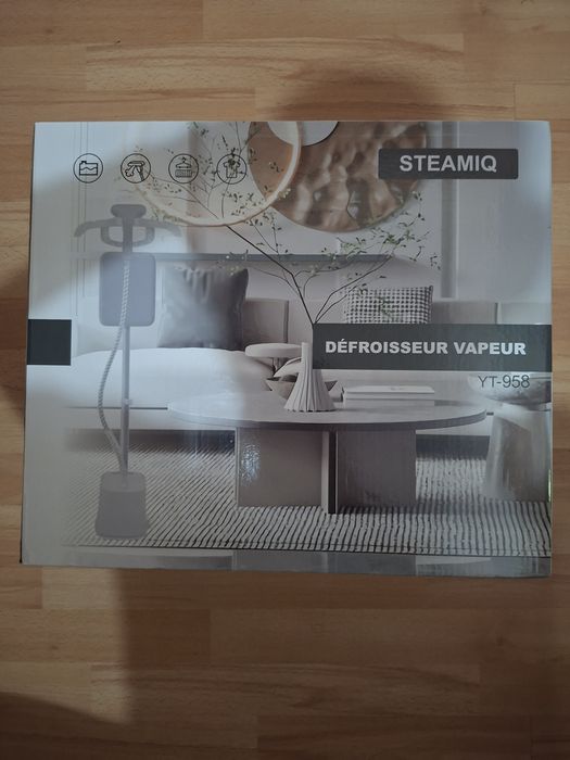 Aparat de călcat vertical cu aburi SteamIQ YT-958, 2000W - COMPLET NOU