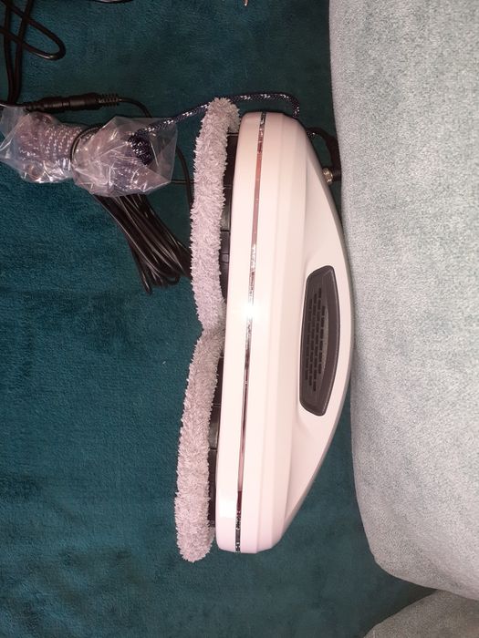 Робот за миене на прозорци HOBOT 328