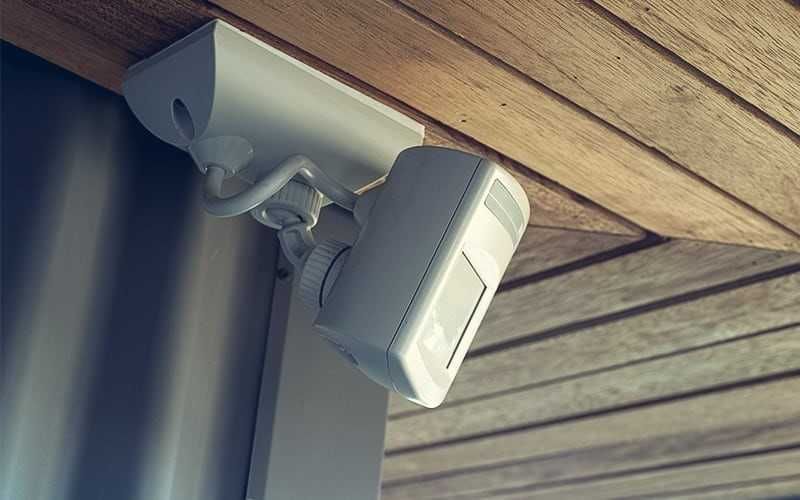 camere de supraveghere , sisteme anti-efractie , alarme