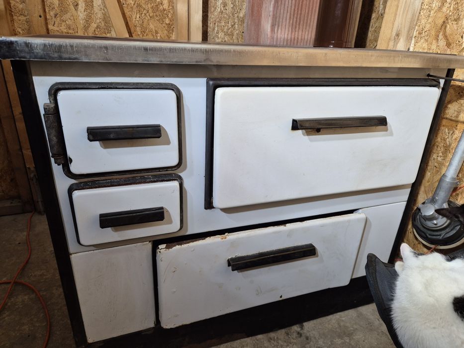 Vând soba vesta folosita