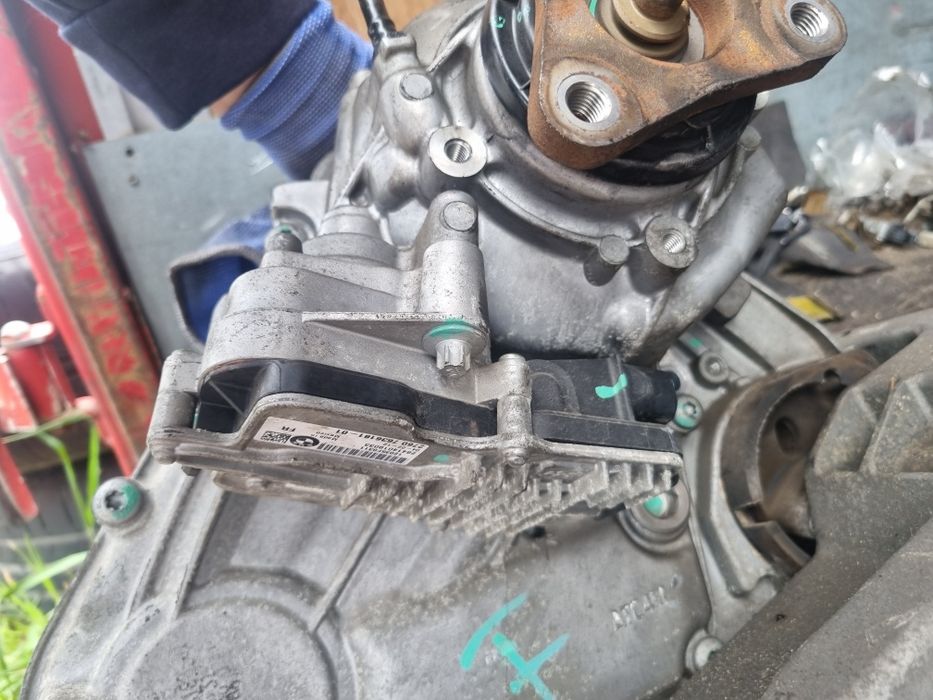 Раздататачна кутия за Bmw X3 F25 2.0dizel 184ks 2012god