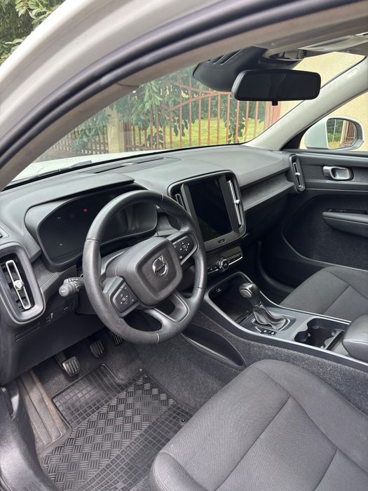 VOLVO XC40 2021 — imagine 5