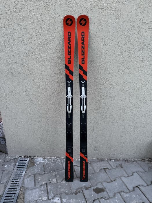 Детски състезателни GS ски Head 131 cm Blizzard 150 cm