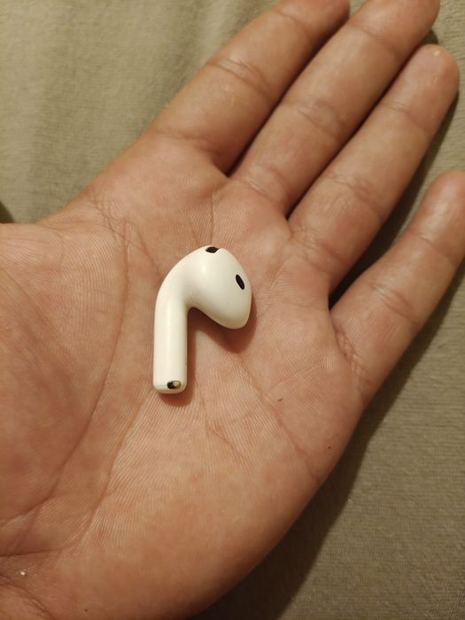 Casti APPLE AirPods 4, True Wireless, Bluetooth, In-Ear, Microfon, Carcasa Incarcare USB-C, alb