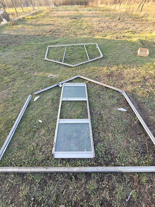 sera alumniu panouri sticla