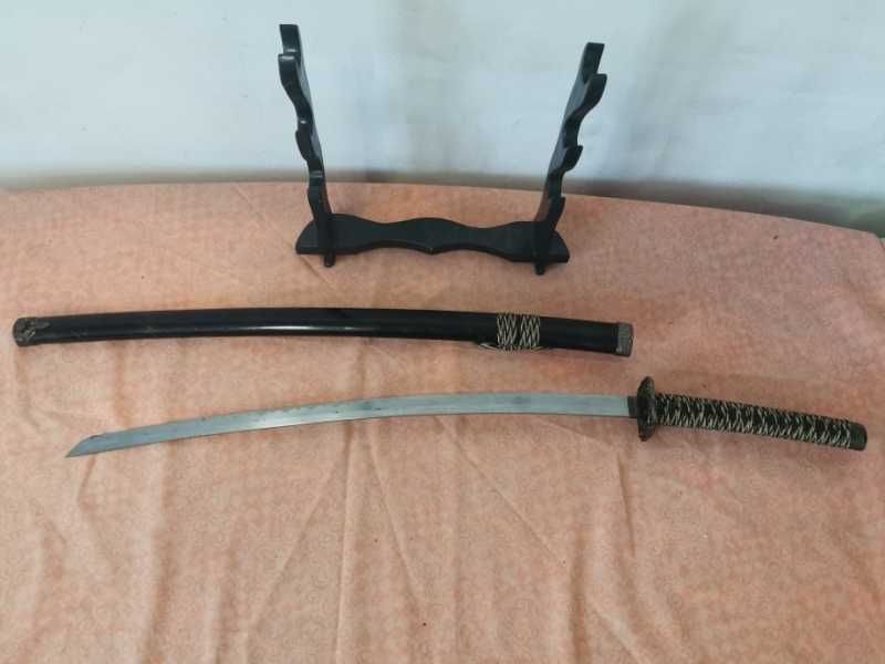 Panoplie set de 3 katane cu suport