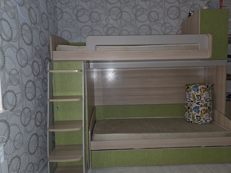 Детский кровать двух ярусный
