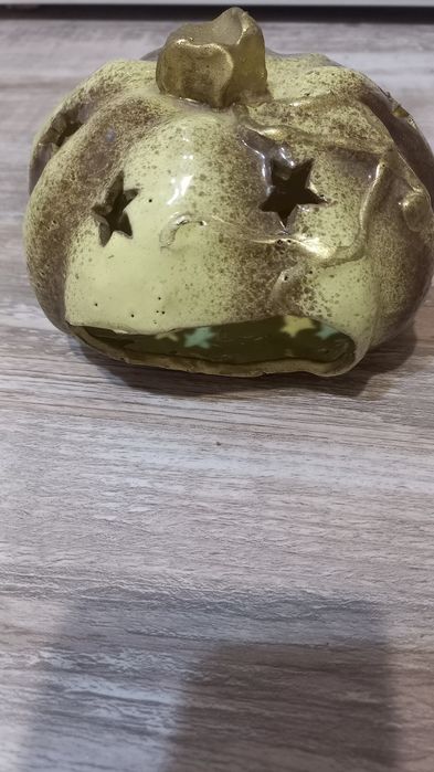 Продавам декорация.