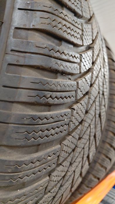 Зимни Гуми Bridgestone Blizzak LM005 255/50 R19
