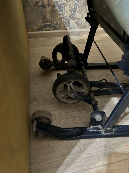 Продам санки коляска