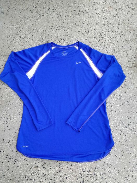 Спортна тениска Nike Dri-fit (L)