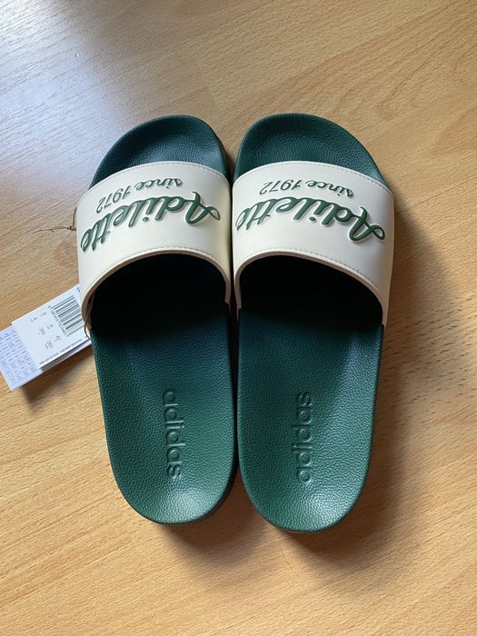 Adidas larime 40 Slapi papuci