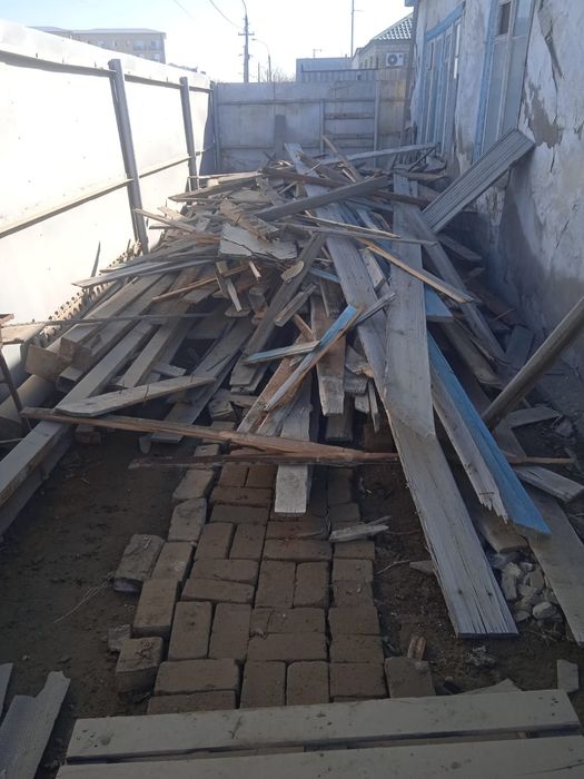 Бесплатно дрова.