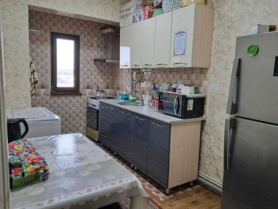 СУПЕР ЛОКАЦИЯ!Жангох 3 хона 4 килинган квартира сотилади!