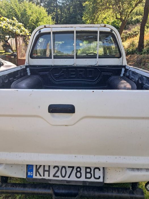 Mitsubishi L200 2.5 TDI - десен волан