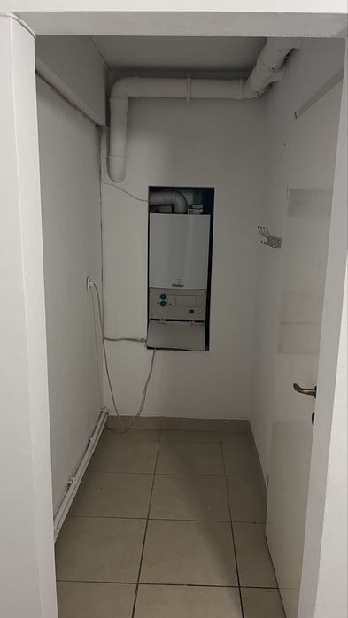 Spatiu comercial stradal 166 mp, vitrina 8 ml, ideal retail, farmacie.