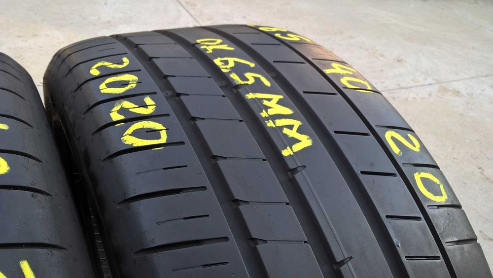 Doua anvelope vara 285 40 20 dunlop sport maxx RT2  MO dot 2020