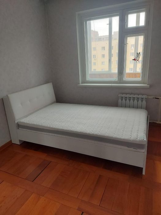 ПРОДАМ Односпальная кровать (белорусская)