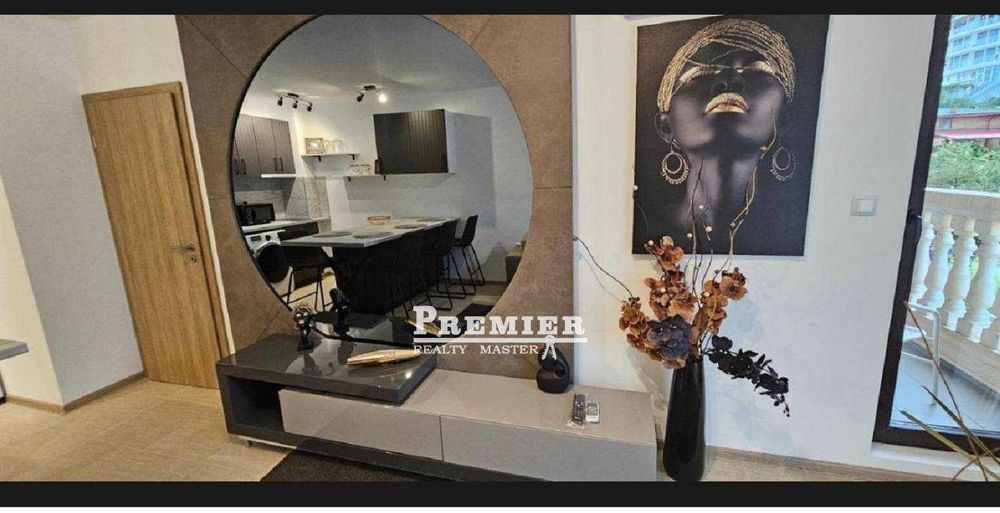 Продава се Двустаен апартамент в к.к. Елените - 59 кв.м за 1280 €/кв.м - Снимка #2