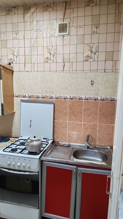 Продаётся Яккасарай Центр Кирпич Однушка 32 кв. М.