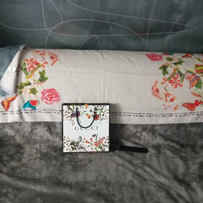 Продам палантин.