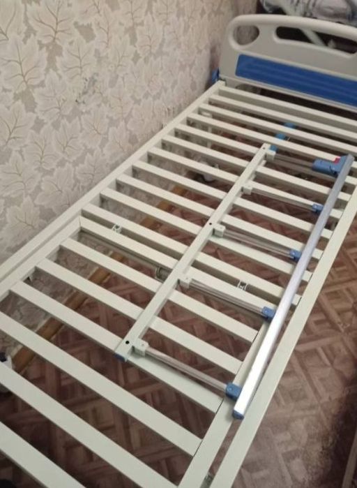 Кровать для лежачих + матрас