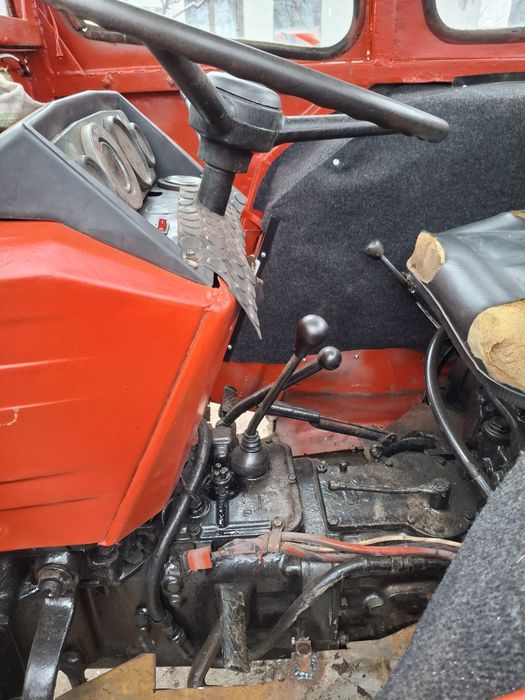 De vanzare tractor u 445