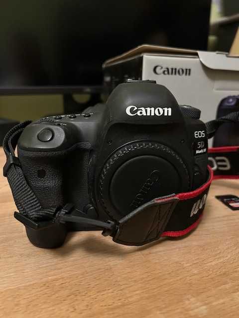 Canon 5D Mark IV