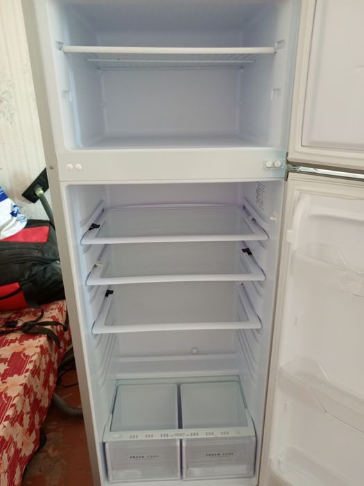 Продается холодильник "Берюза,, российский в хорошем состоянии