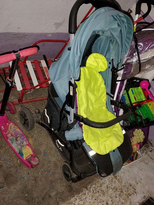 Продам коляску складной коляски