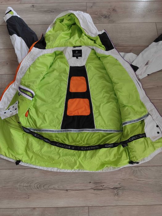 Дамско ски яке CROSS sweden