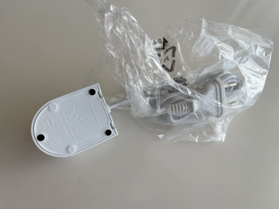 Зарядно за philips sonicare