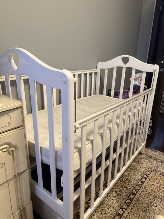 Манеж белый продам