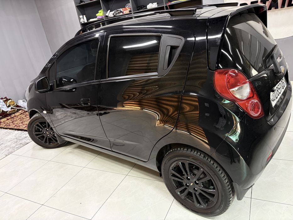 Spark Black Elegant plus