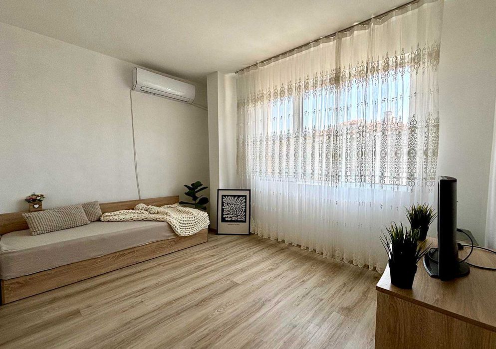 Продава се Тристаен апартамент в Шумен, Пазара - 92 кв.м за 1026 €/кв.м - Снимка #5