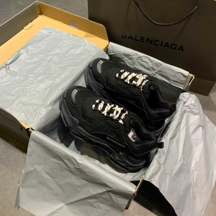 Adidasi Balenciaga Triple S Premium