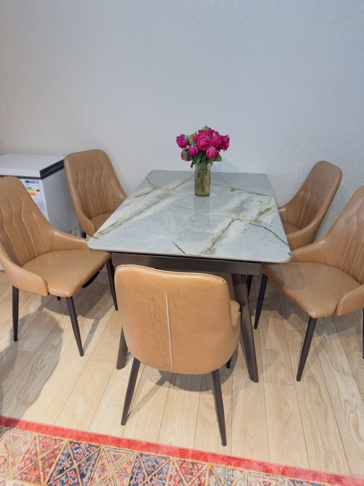 Продам стулья кухонные