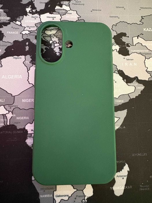 Чехол на Iphone 16