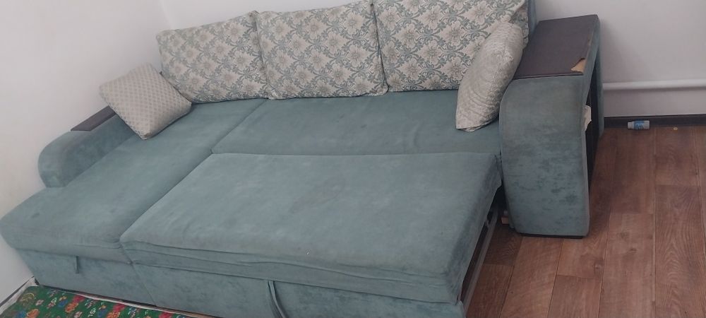 Мягкий мебель для дома