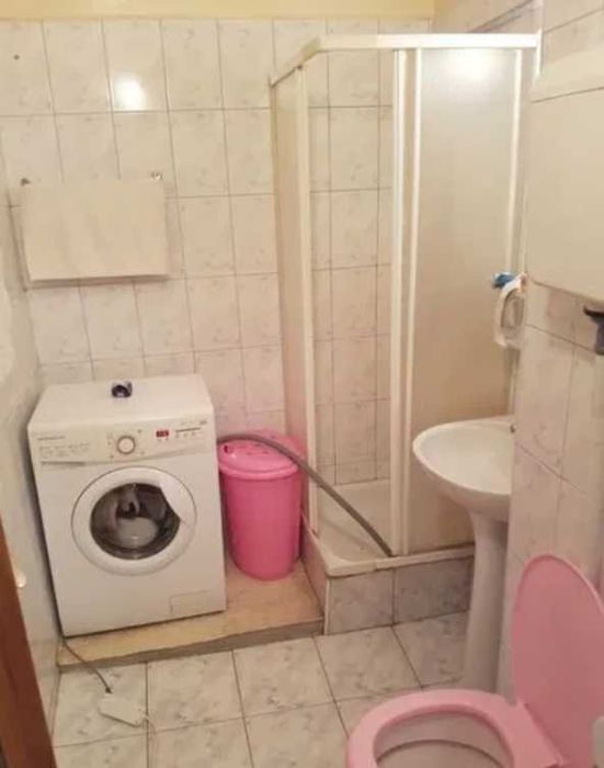 Дава се под наем Едностаен апартамент в Пловдив, Централна гара - 37 кв.м за 153 € - Снимка #1