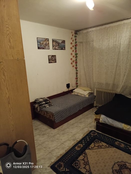 Продава се Тристаен апартамент в Русе, Здравец Изток - 80 кв.м за 638 €/кв.м - Снимка #9