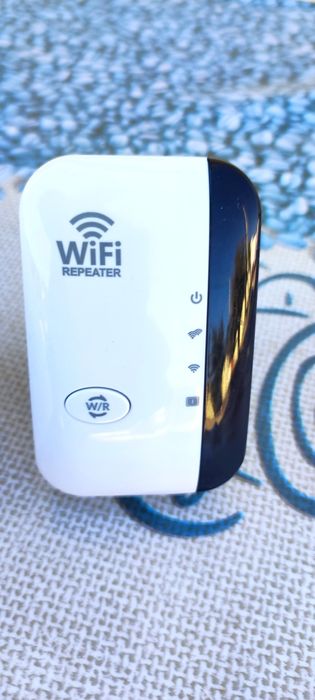 Wifi extender și căști Sony wireless calculator. laptop tel etc putere