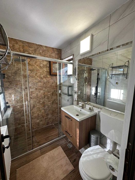 Apartament 3 camere spre închiriere/vânzare