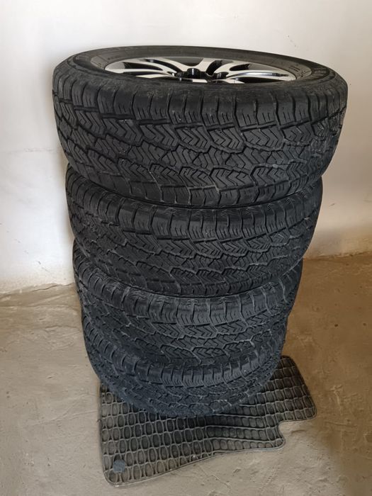 Продам шины диски R18