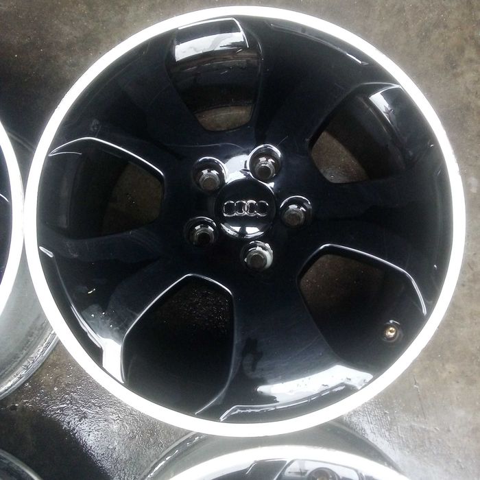 Оригинални алуминиеви джанти за Ауди 5х112 7х17 ет56
