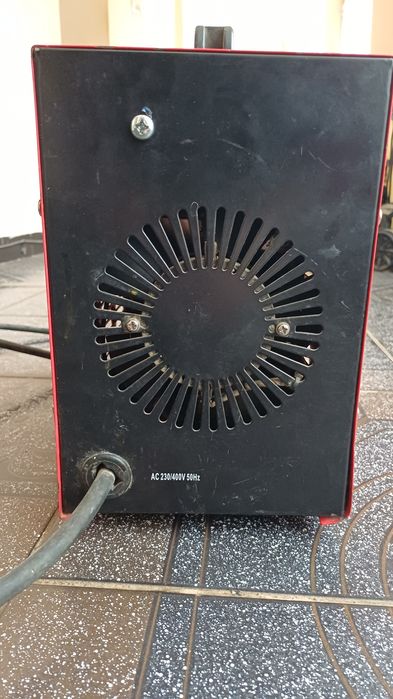 Robot de pornire si redresor