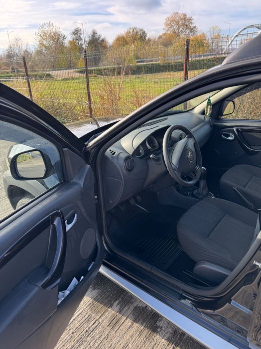 De vânzare Dacia dustar