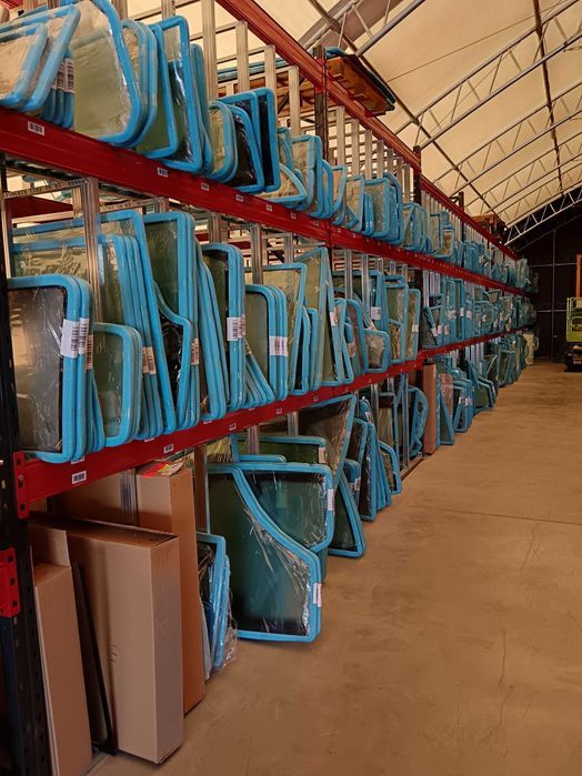 Geam stanga culisant CATERPILLAR 574*250