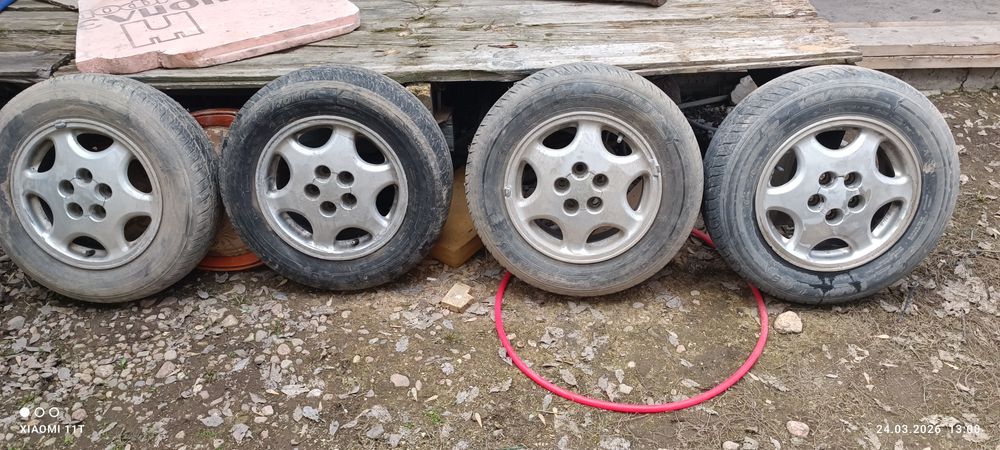 Продам титанки тайота